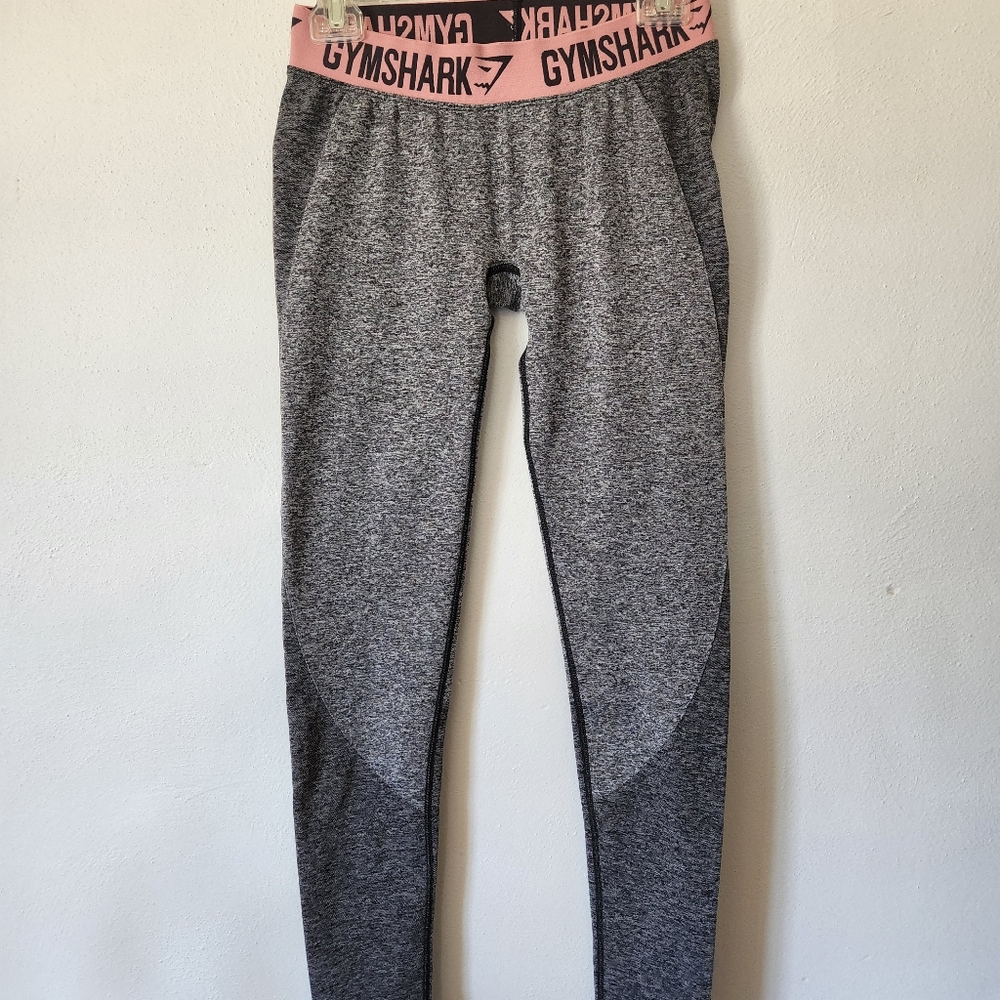 Gymshark/ Gray Exercise Leggings Pants